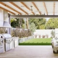How to Create the Perfect Outdoor Kitchen for Your Custom Home